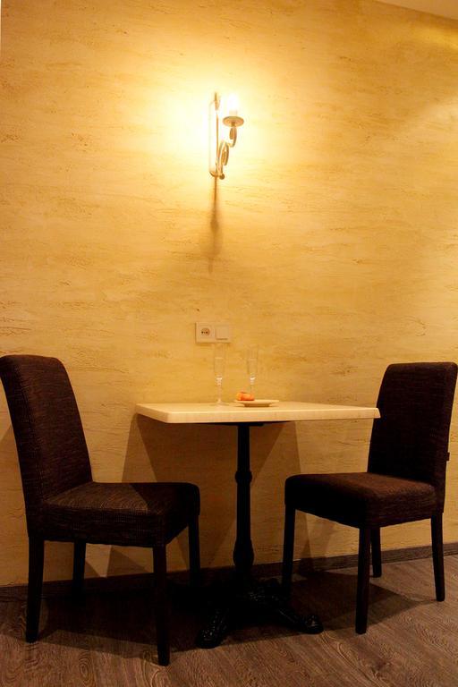 Apartment In Deribasovskaya Street 13 Odessa Zewnętrze zdjęcie